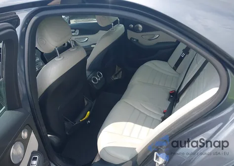 2015 Mercedes-Benz C 300 4Matic/Luxury 4Matic/Sport 4Matic из США, поврежденный, VIN 55SWF4KB9FU010078